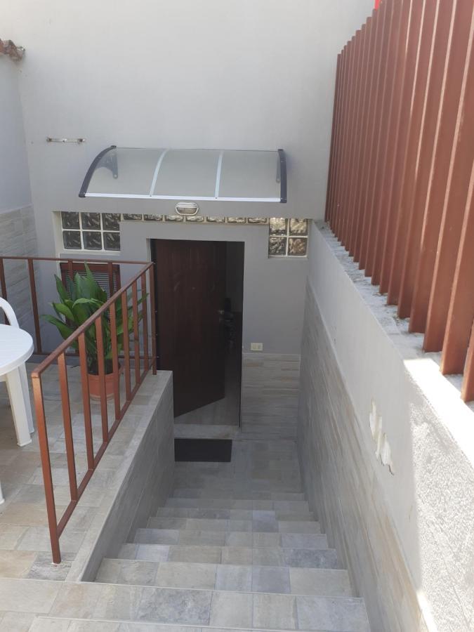 Casa Dylan Apartment Cagliari Ngoại thất bức ảnh