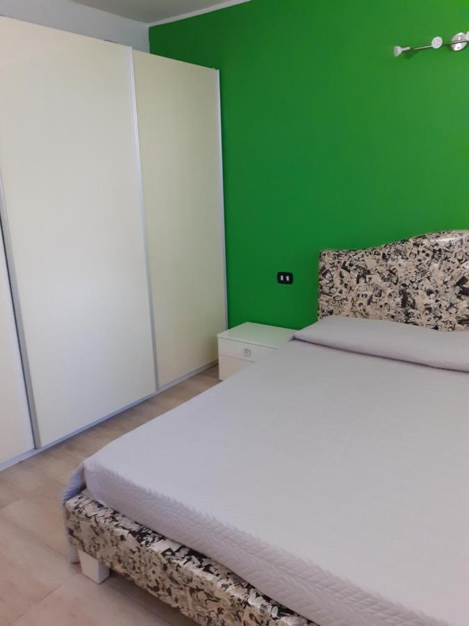 Casa Dylan Apartment Cagliari Ngoại thất bức ảnh